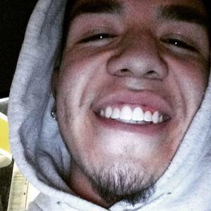 Meet your Posher, Cesar